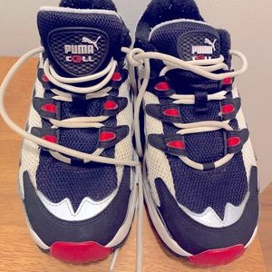 Shoes like new for boys size 7-US size/6 UK size